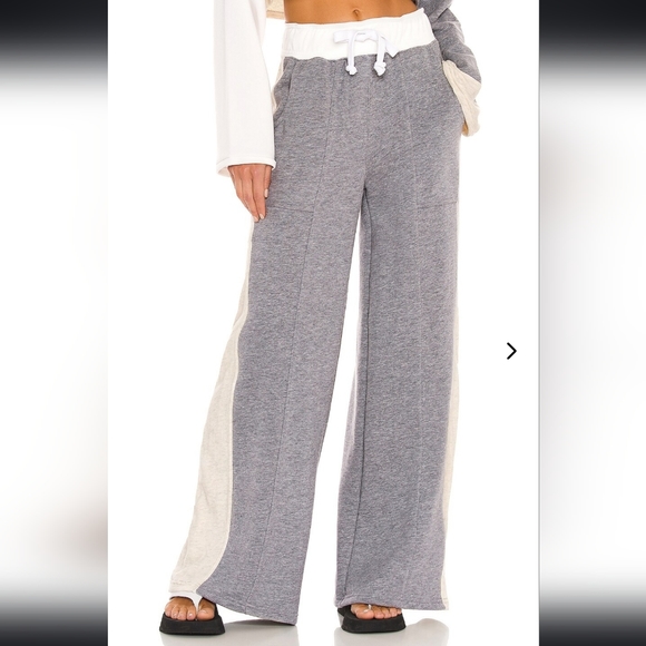 Lovers + Friends Blocked Wide Leg Jogger Pants Sweats - Picture 1 of 8
